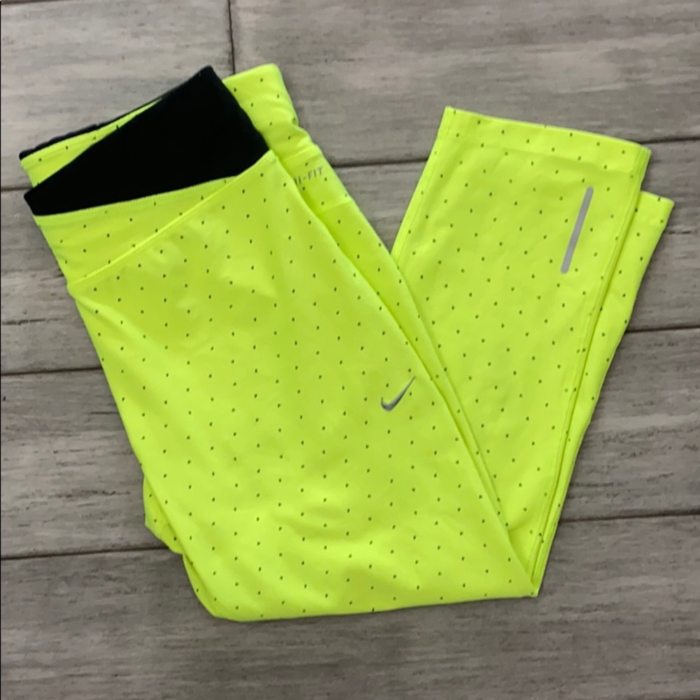Nike dri-fit running crops